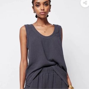 NWT Faherty Dream Cotton Scoop Tank, Washed Black, M
